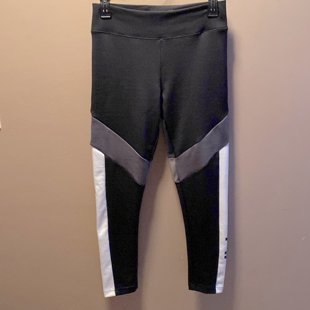 Adidas women’s new fitness pants with logo